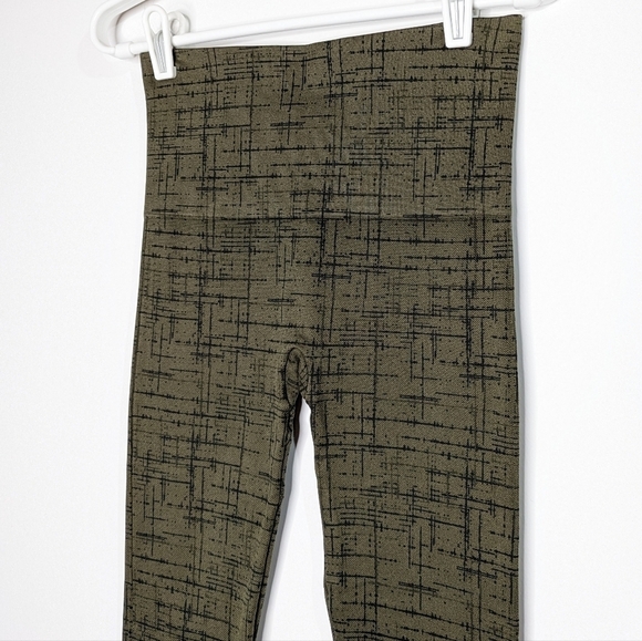 Spanx green black stretchy pull on leggings M - Picture 3 of 9